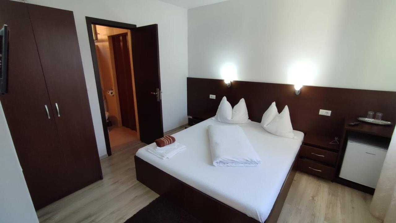 Casa Laur Hotel Băile Felix Buitenkant foto